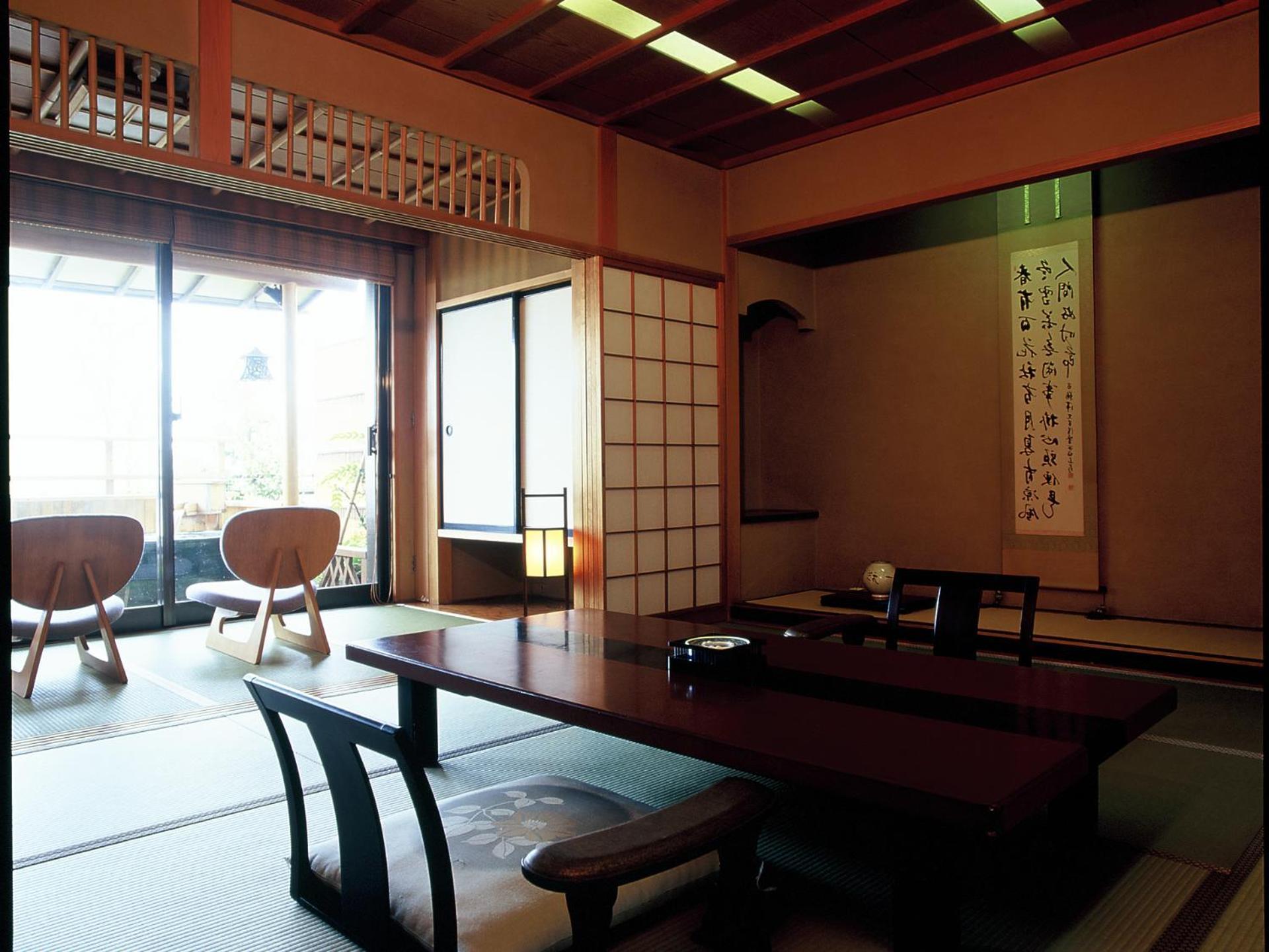Shin Kadoya 3* Atami (Shizuoka)